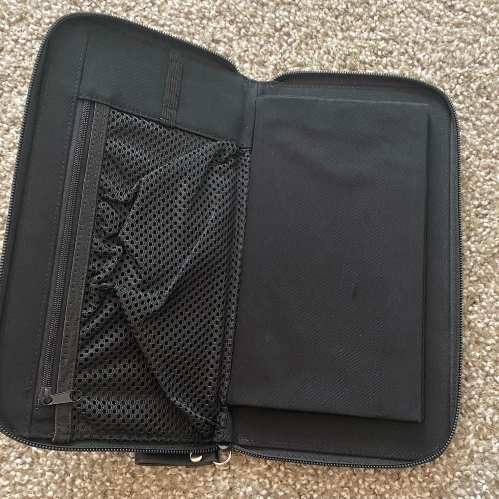 Bridgestone Golf Classic Black Drive Leather Scorecard Holder Case - Picture 5 of 6